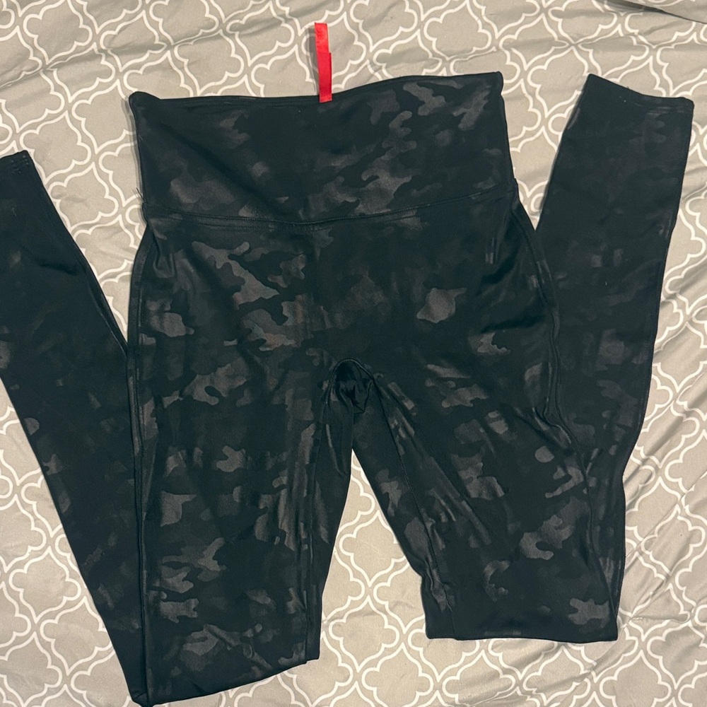 SPANX Black Camo Leggings